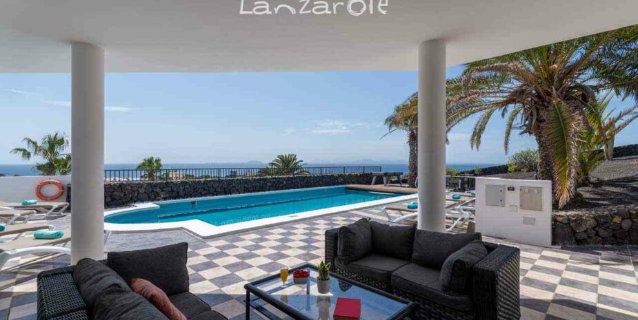 Villa Rodea, Lanzarote - Sofá piscina